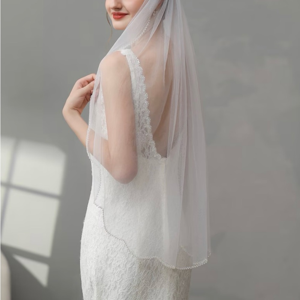 Pearl Edge Scalloped Wedding Veil